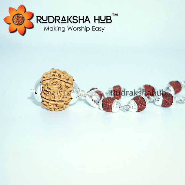 Brijesh Kyra Rudraksha Gold Bracelet For Men Online Jewellery Shopping  India | Yellow Gold 22K | Candere by Kalyan Jewellers